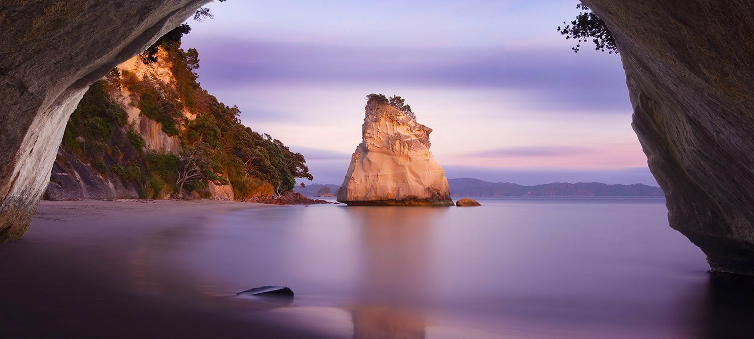 Cathedrial Cove, Coromandel Peninsula, New Zealand