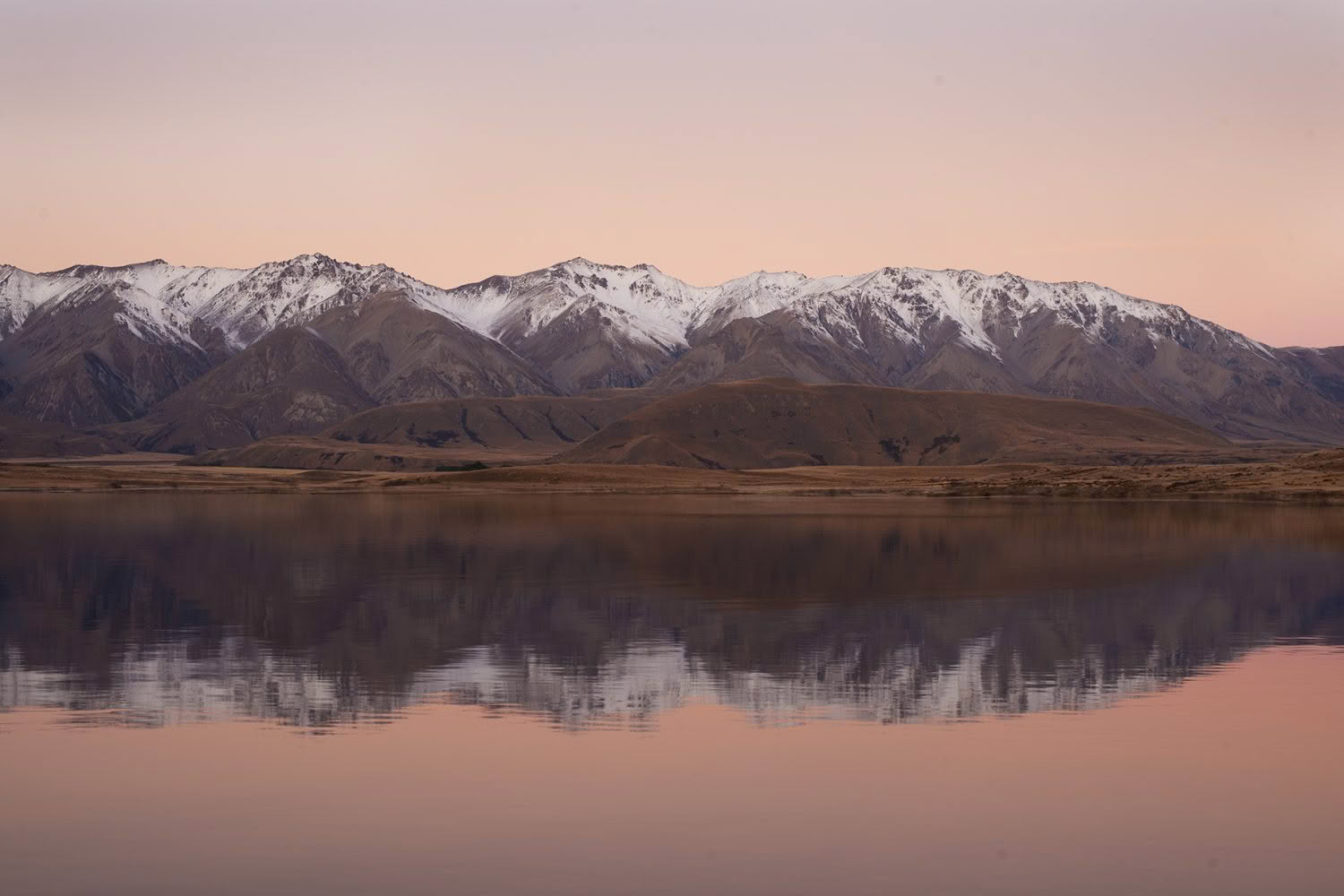 Lake Heron at dusk. New Zealand photo tours