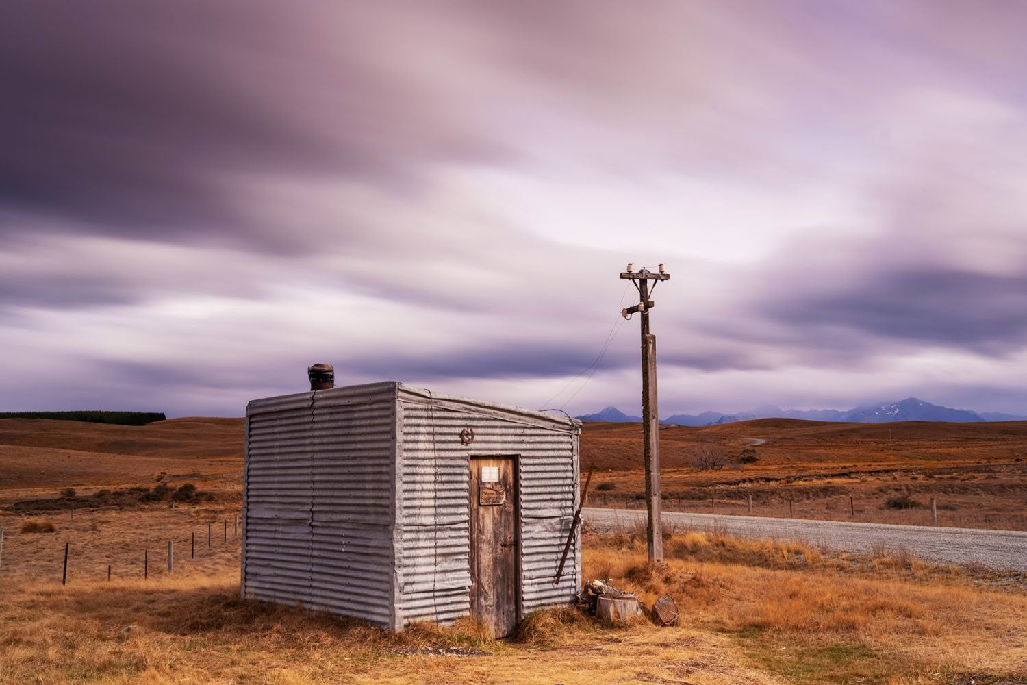 Irishman Creek Roadmans Hut, Tekapo, New Zealand with stunning dusk light